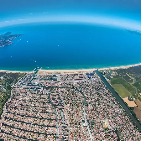 Currican By Interhome Hébergement de vacances Empuriabrava