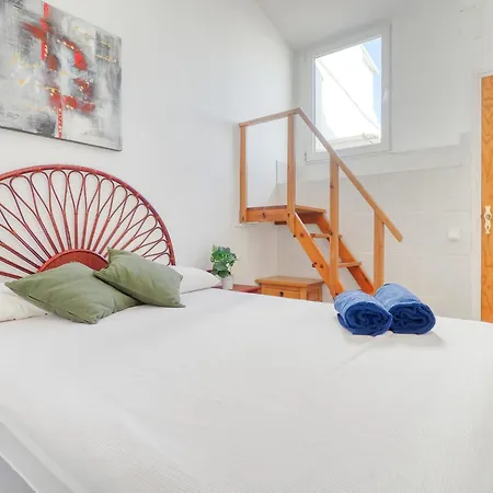 Currican By Interhome Empuriabrava