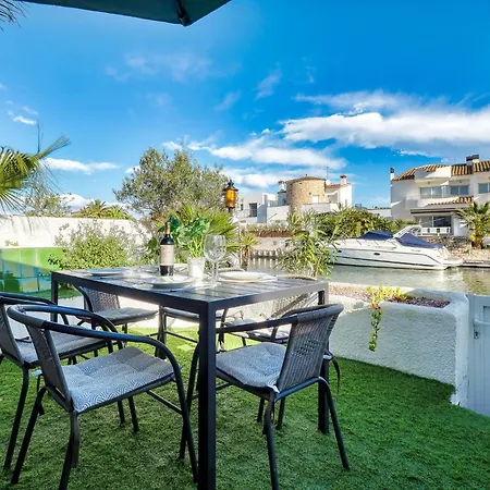 Currican By Interhome